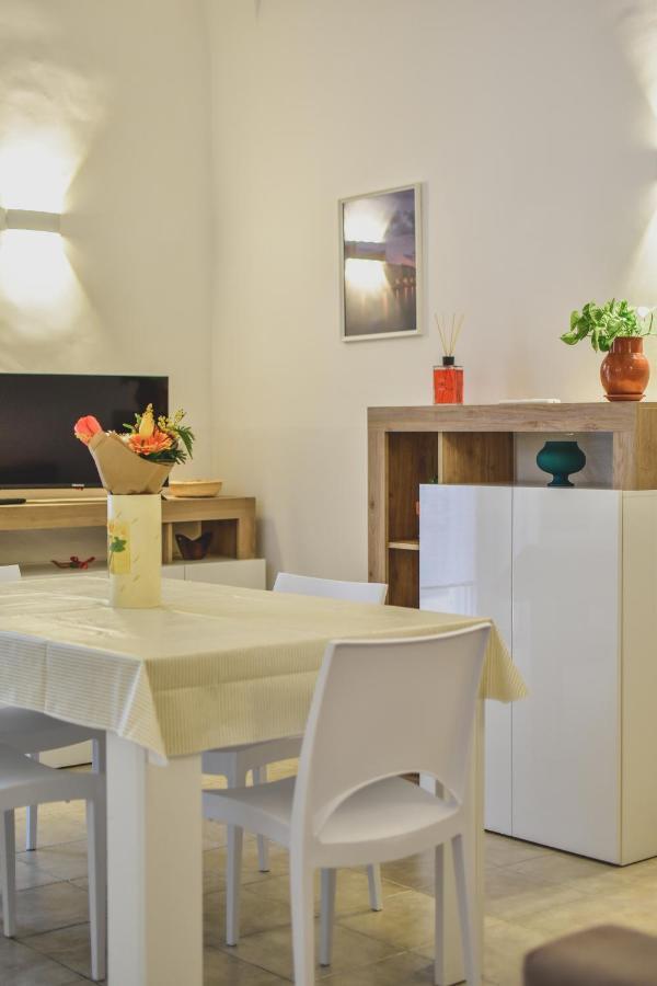 Nel Mar Casa Vacanze โจวีนัซโซ ภายนอก รูปภาพ